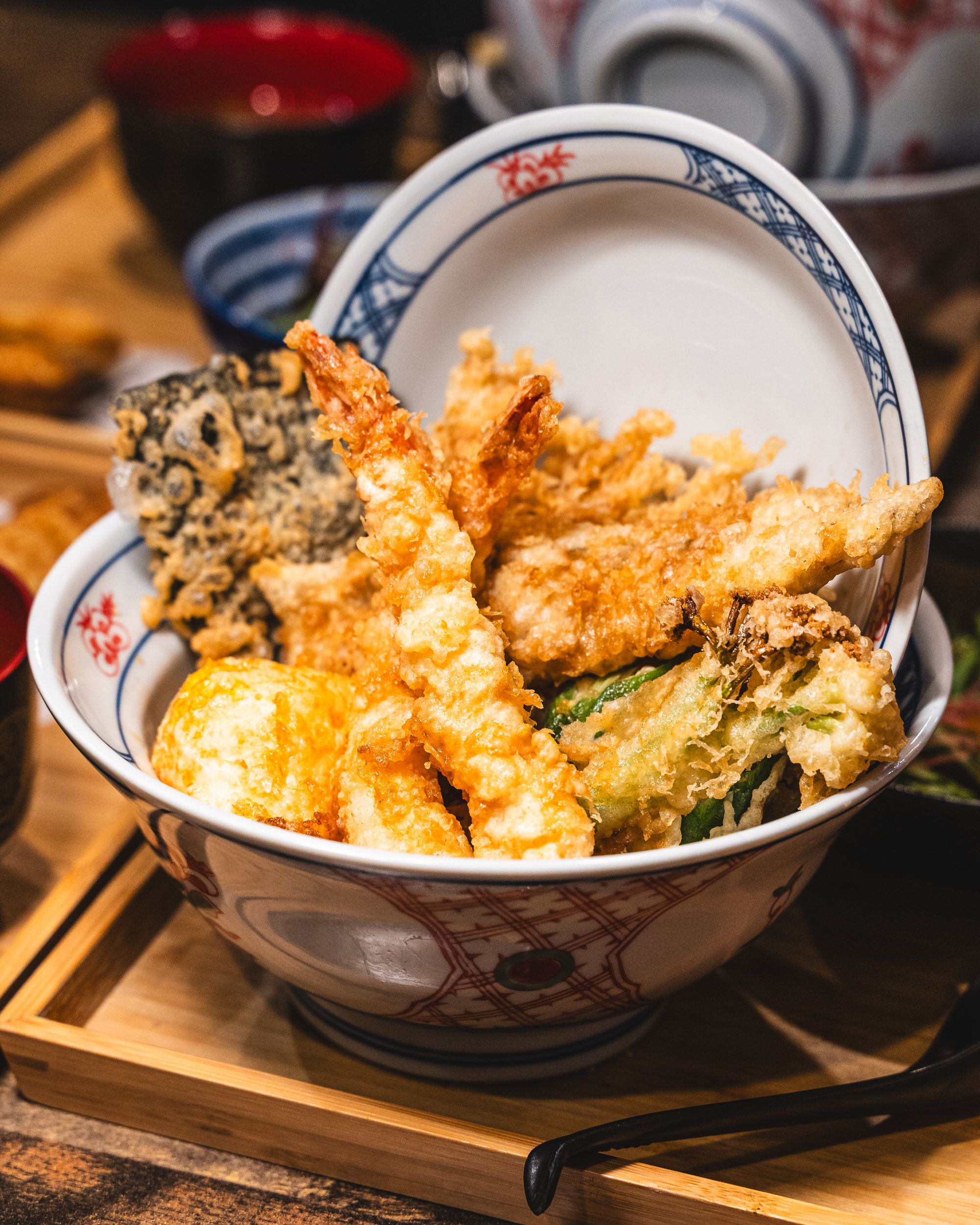 Bowl with assorted tempura