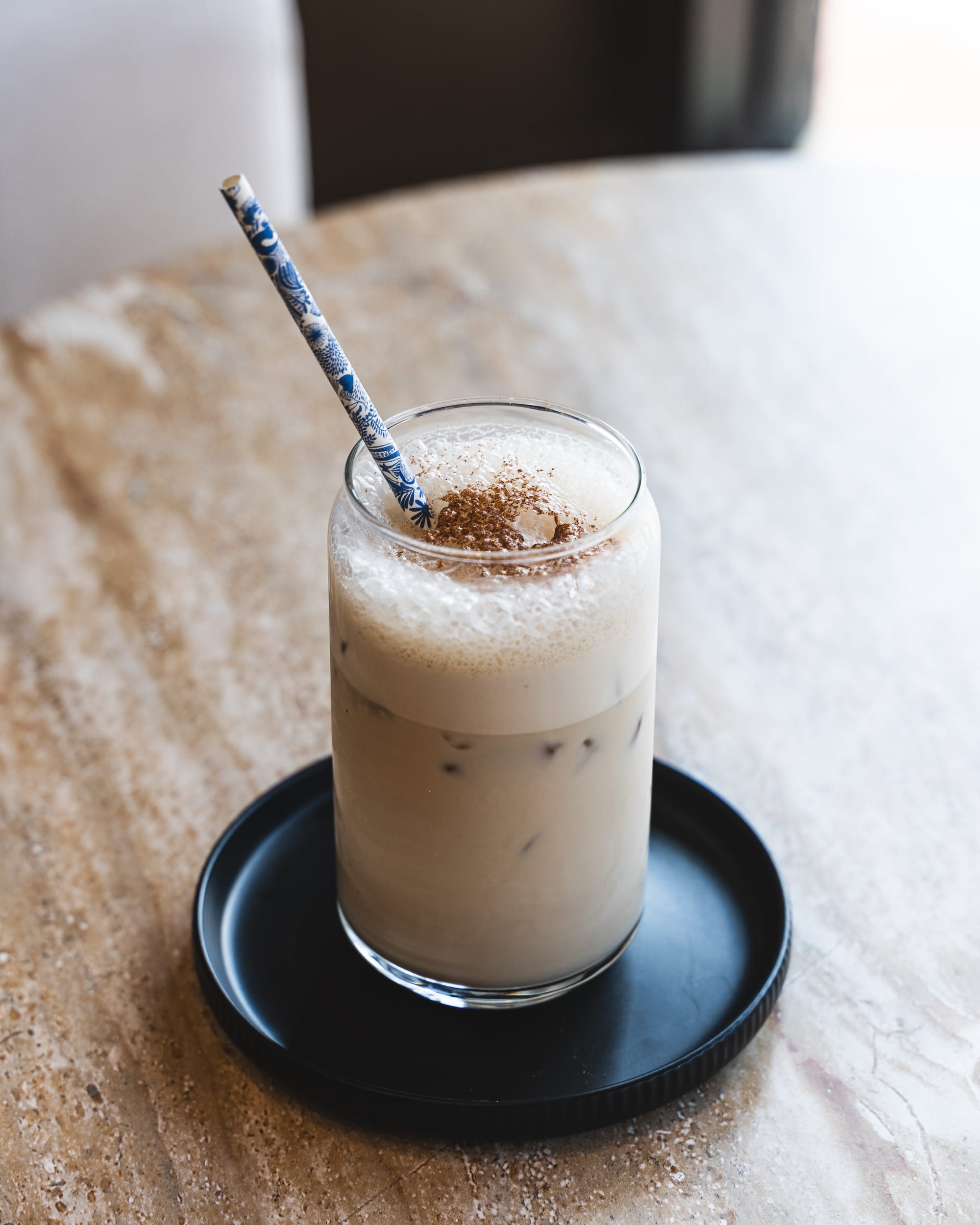 Close up of iced hojicha latte